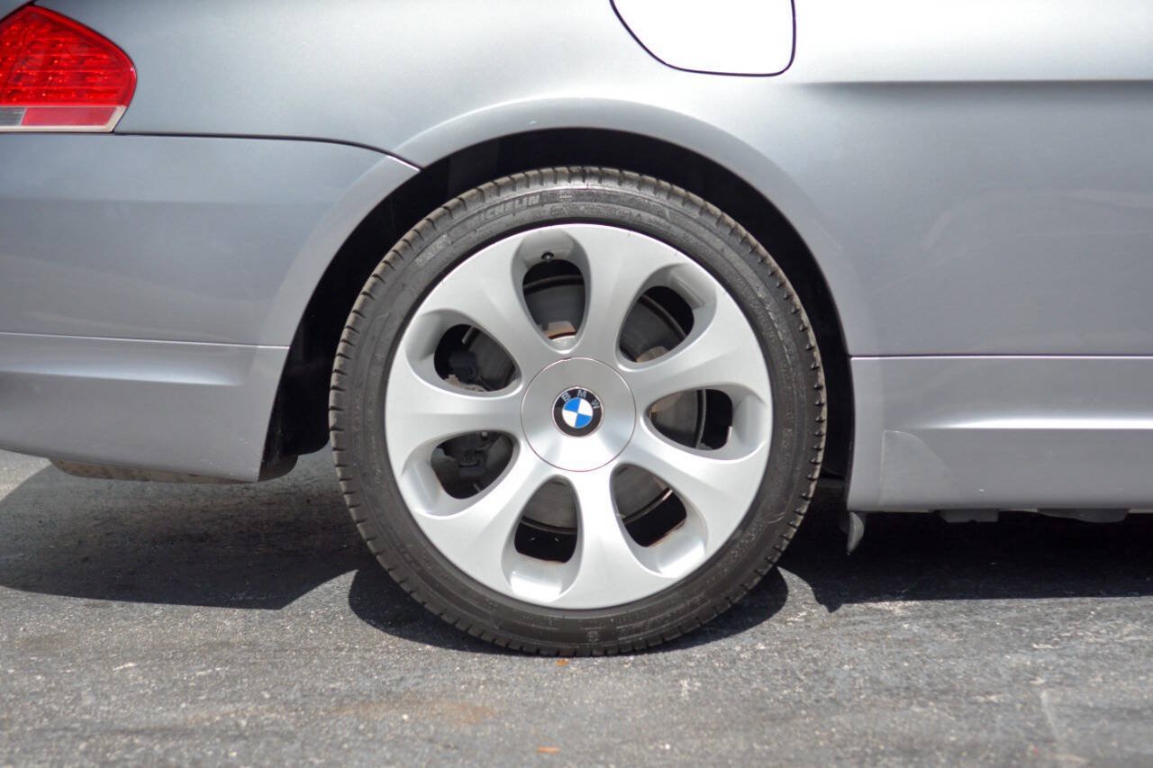 Used 2005 BMW 645Ci Convertible RWD image 33
