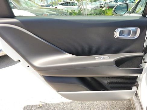 New 2025 Hyundai Ioniq 6 SE RWD image 8