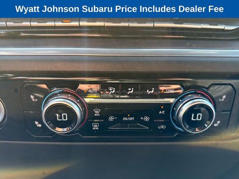 Used 2024 GMC Sierra 1500 SLT AWD/4WD image 22
