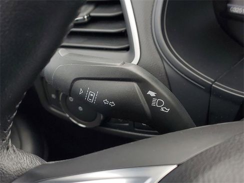 Certified 2022 Ford Edge SEL w/ Convenience Package image 16