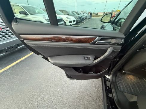 Used 2017 BMW X3 xDrive28i image 16