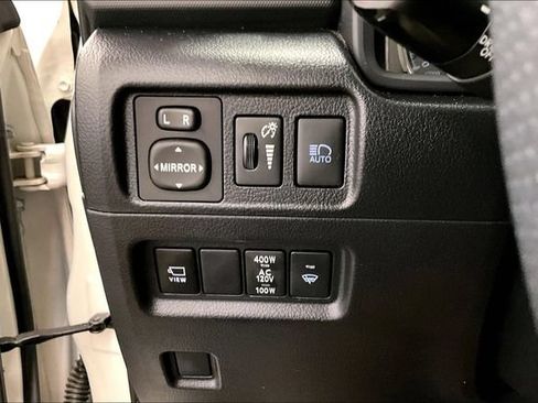 Used 2022 Toyota 4Runner Limited AWD/4WD image 37
