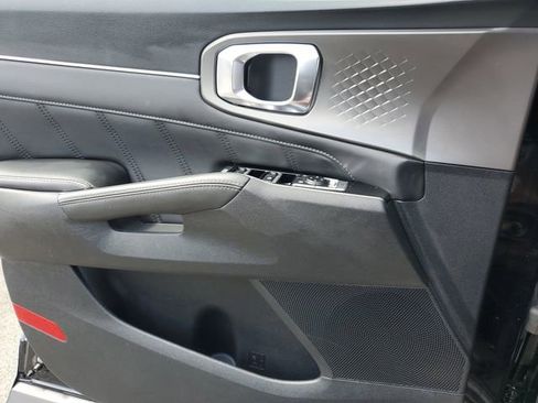 Certified 2024 Kia Sorento SX FWD image 20