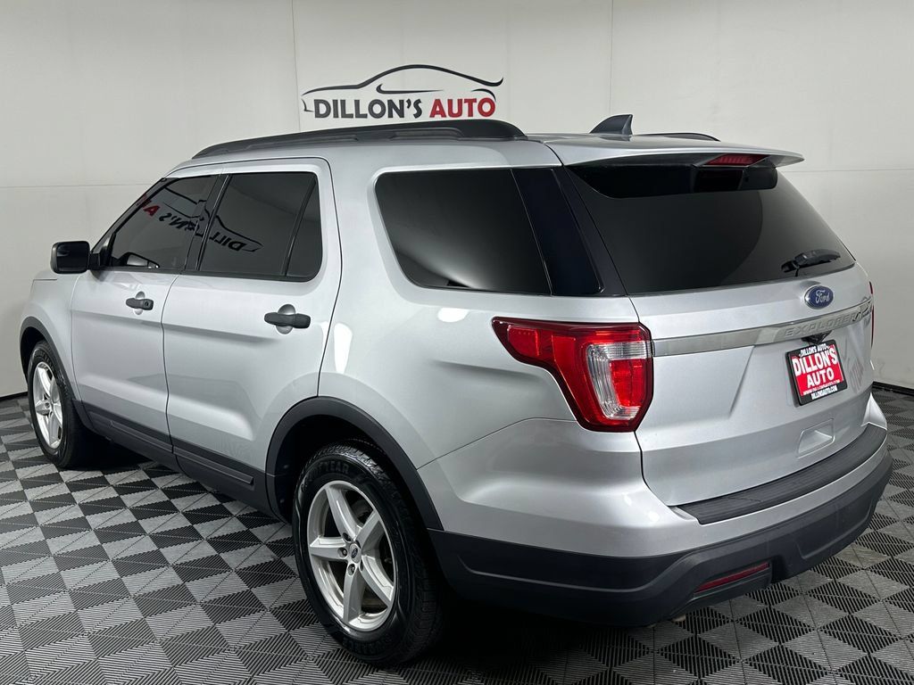 Used 2019 Ford Explorer FWD image 4