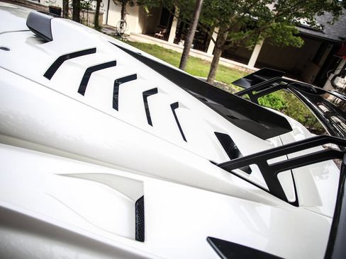 Used 2023 Lamborghini Huracan STO RWD image 14
