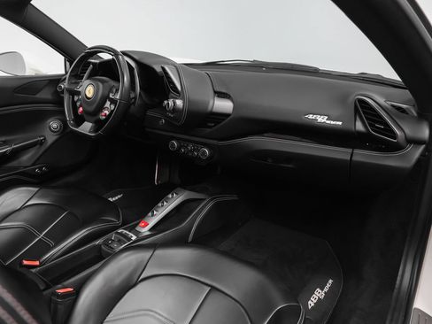 Certified 2018 Ferrari 488 Spider RWD image 23