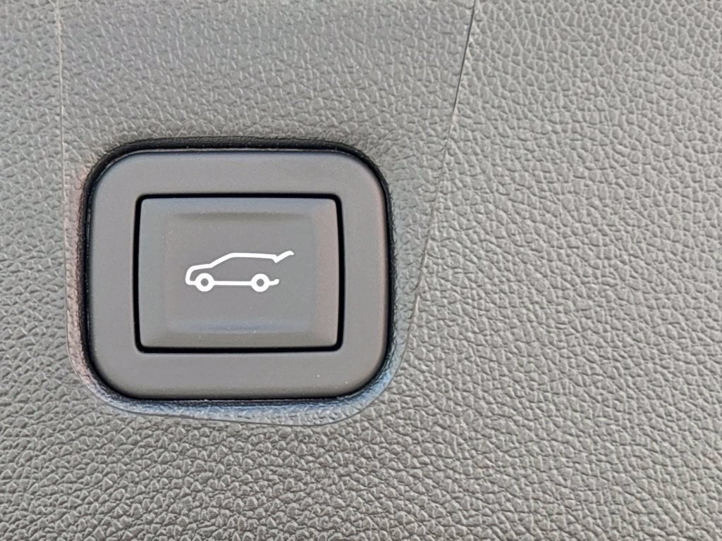 New 2026 Chevrolet Blazer LT FWD image 16