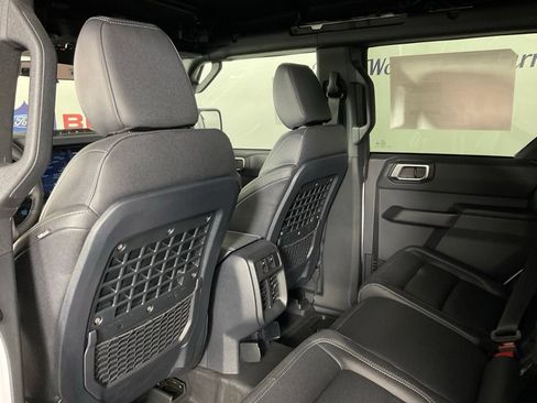 New 2026 Ford Bronco Big Bend w/ Black Diamond Package AWD/4WD image 15