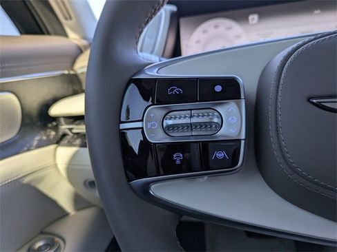 Used 2026 Genesis G90 3.5T image 30