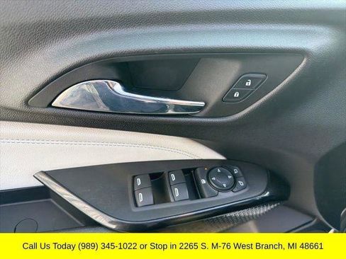 Used 2024 Chevrolet Trax LT w/ Driver Confidence Package FWD image 30