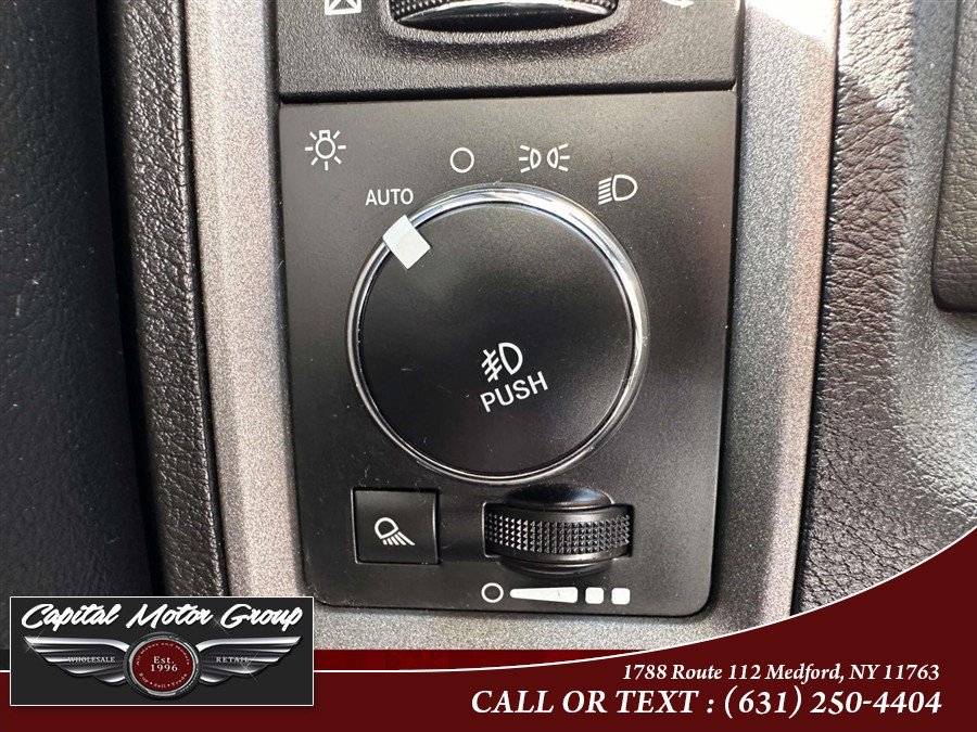 Used 2018 RAM 1500 Express w/ Express Value Package AWD/4WD image 18