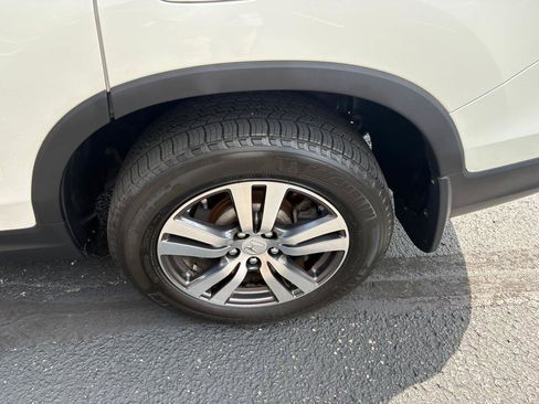 Used 2016 Honda Pilot EX image 10