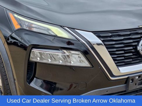 Used 2023 Nissan Rogue SL w/ SL Premium Package FWD image 10