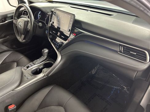 Used 2024 Toyota Camry XSE w/ Cold Weather Package FWD image 26