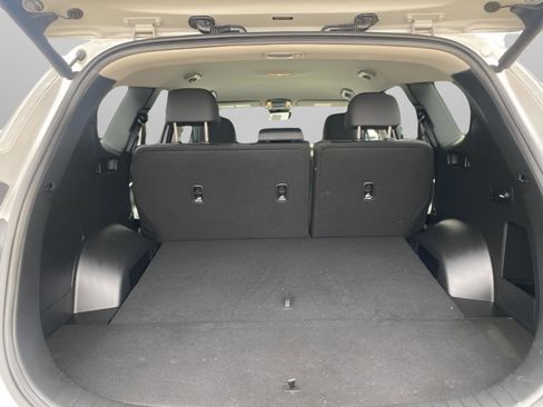 Used 2023 Hyundai Santa Fe SEL image 34