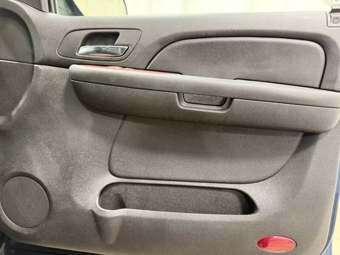 Used 2007 GMC Yukon SLT w/ SLT Preferred Equipment Group image 22