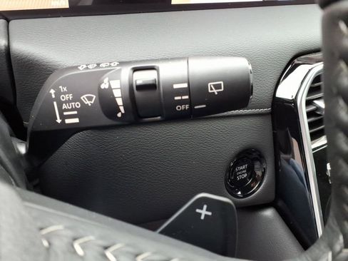 New 2026 Nissan Armada SL image 21