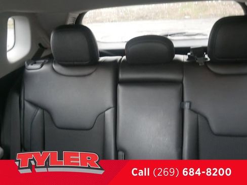 Used 2022 Jeep Compass Latitude AWD/4WD image 39