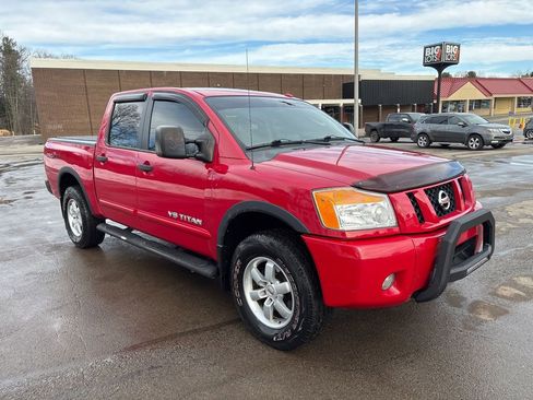 Used 2010 Nissan Titan PRO-4X w/ Pro-4x Leather Pkg image 9
