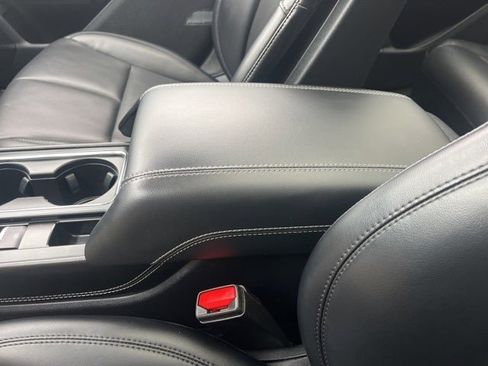 Used 2023 Lincoln Corsair AWD w/ Equipment Group 101A image 37