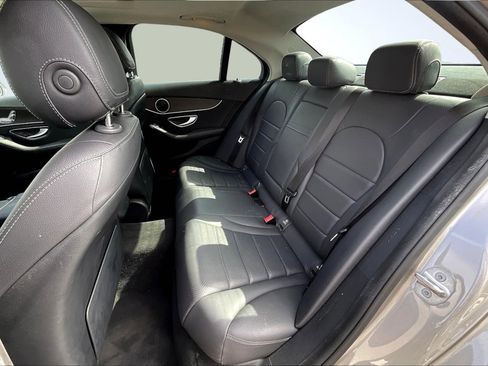 Used 2019 Mercedes-Benz C 300 Sedan image 26