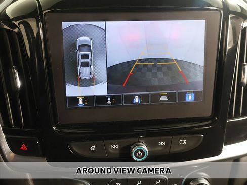 Used 2023 Chevrolet Traverse RS AWD/4WD image 7