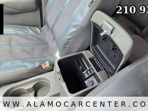 Used 2012 Nissan Frontier SV AWD/4WD image 39