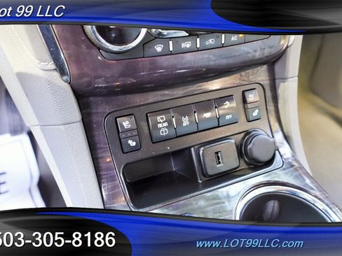 Used 2017 Buick Enclave Premium w/ Trailering Package AWD/4WD image 25