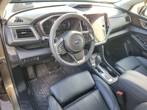 Certified 2025 Subaru Ascent Touring w/ Popular Package #2 image 7