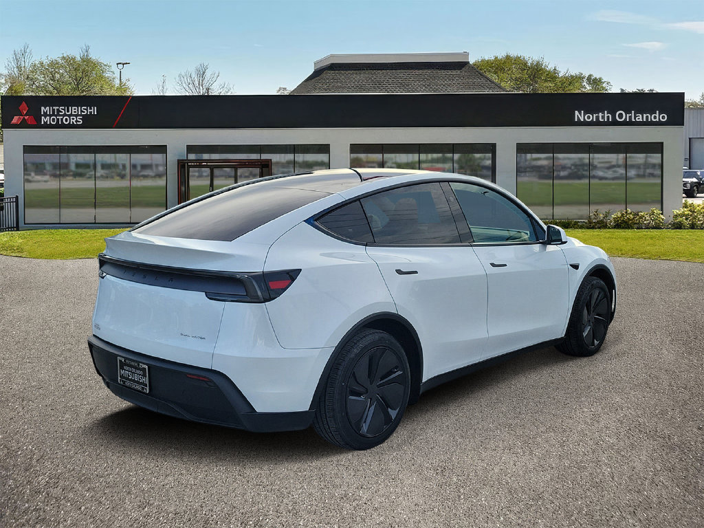 Used 2026 Tesla Model Y Long Range AWD/4WD image 4