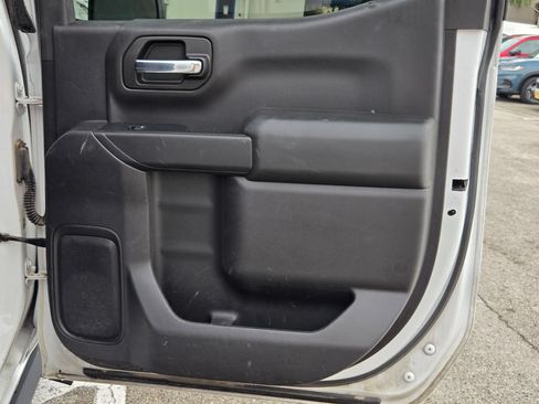 Used 2020 Chevrolet Silverado 1500 Custom w/ Custom Value Package RWD image 26