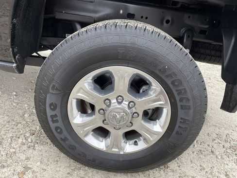 Used 2024 RAM 2500 Big Horn w/ Bed Utility Group image 17