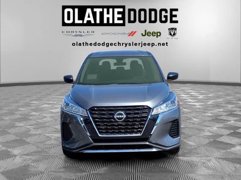Used 2025 Nissan Kicks Play S FWD image 30