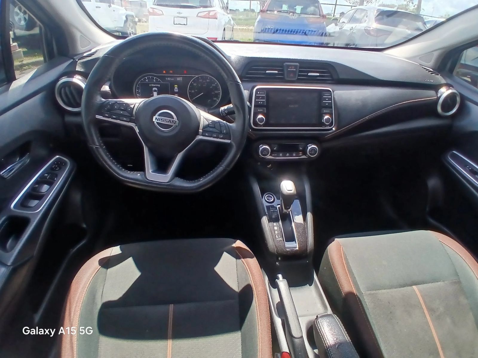 Used 2020 Nissan Versa SR w/ Convenience Package FWD image 23