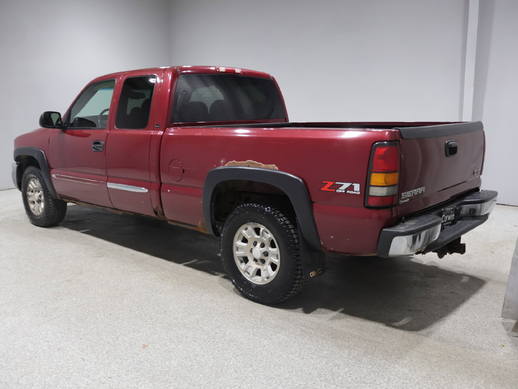 Used 2006 GMC Sierra 1500 SLE w/ Light Duty Power Package AWD/4WD image 9