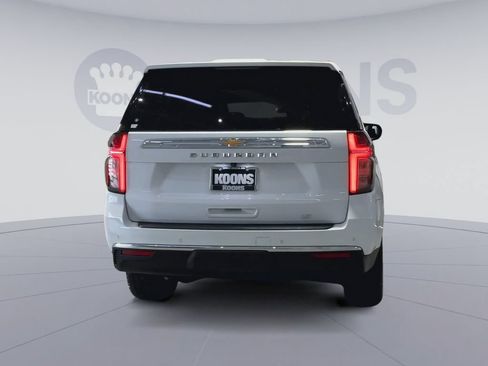 Used 2021 Chevrolet Suburban LT AWD/4WD image 10