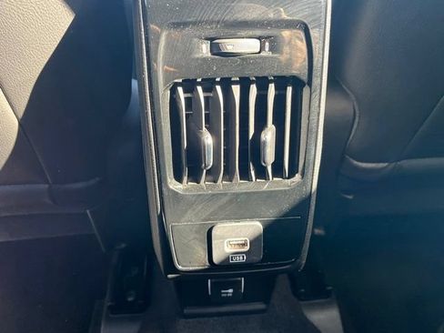 Used 2023 Jeep Compass Limited w/ Sun and Sound Group AWD/4WD image 25