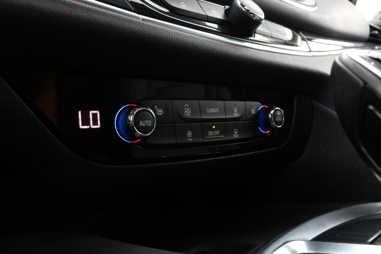 Used 2019 Buick Enclave Essence AWD/4WD image 33