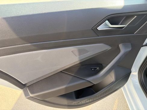 New 2026 Volkswagen Jetta SEL FWD image 9
