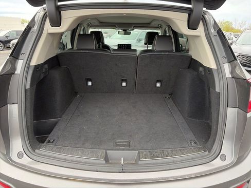Used 2023 Acura RDX AWD w/ Advance Package image 9