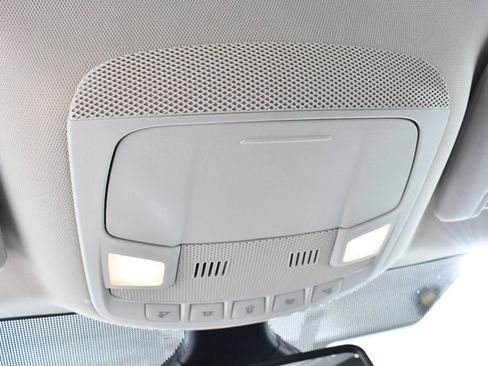 Used 2022 Ford Edge SEL w/ Sport Appearance Package image 35