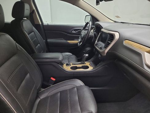Used 2018 GMC Acadia Denali w/ Technology Package AWD/4WD image 21