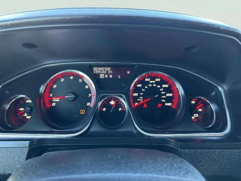 Used 2013 GMC Acadia SLE image 31