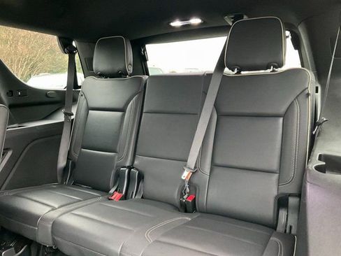 Used 2023 Chevrolet Tahoe Premier image 16