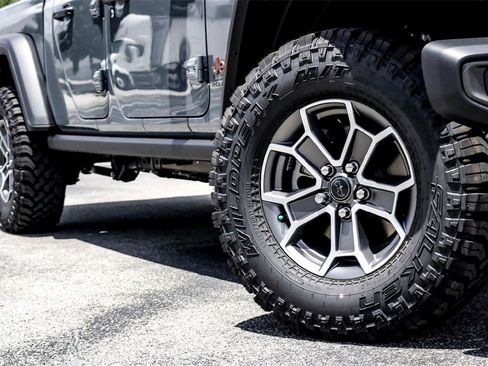 New 2025 Jeep Gladiator Mojave w/ Safety Group image 2