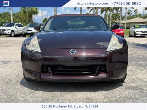 Used 2010 Nissan 370Z Touring w/ Sport Pkg RWD image 8