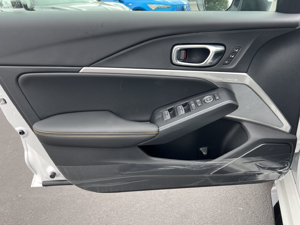 Used 2026 Acura Integra A-Spec w/ Technology Package FWD image 12