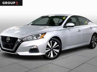 Used 2022 Nissan Altima 2.5 SV video 1