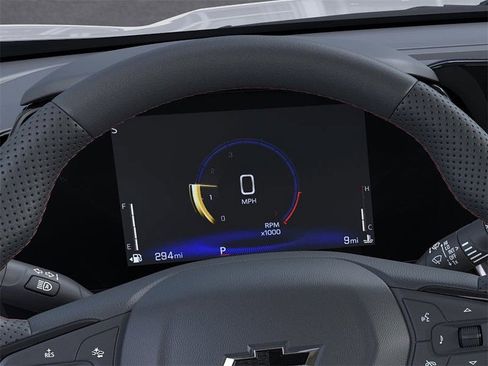 New 2025 Chevrolet Trax RS w/ Sunroof Package image 18