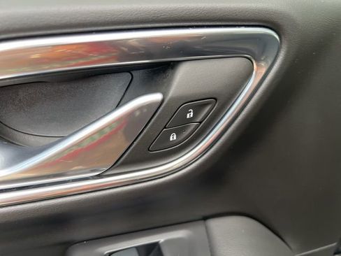 Used 2024 Chevrolet Tahoe Z71 w/ Z71 Off-Road Package image 62